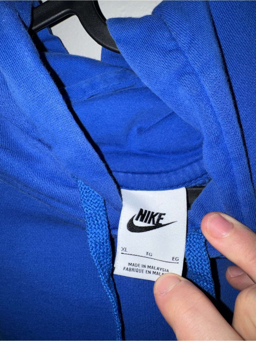 Mens Nike Hoodie - Picture 3 of 4